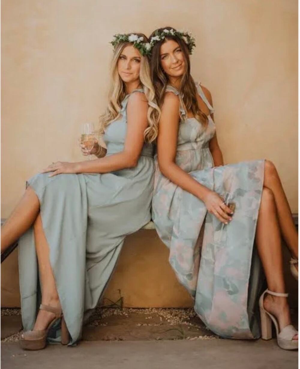 Show Me Your Mumu June Maxi Smocked V-Back Dress Silver Sage Crisp Size XXS NWT
